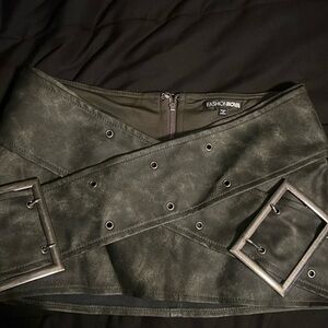 Fashion Nova X Skirt XS